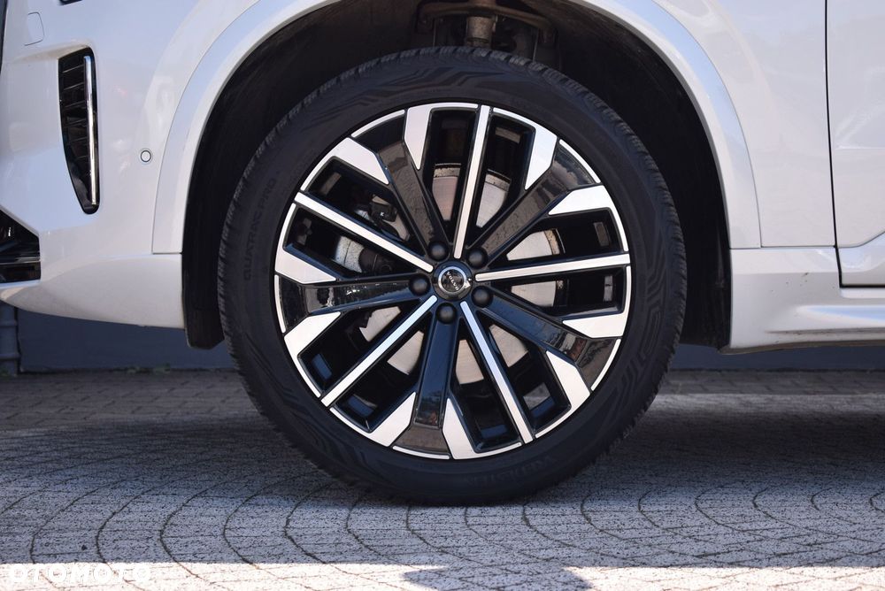 Volvo XC 90 - 11