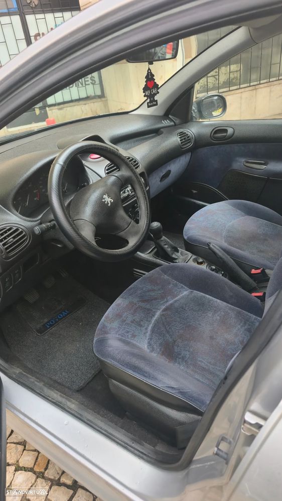 Peugeot 206 1.9 D XT - 5