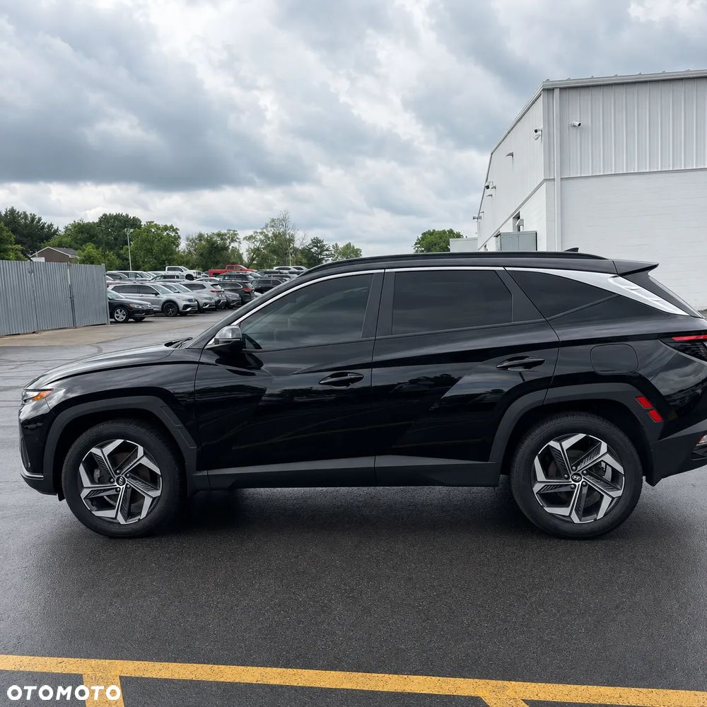 Hyundai Tucson 1.6 T-GDi 48V-Hybrid 4WD DCT Blackline - 3