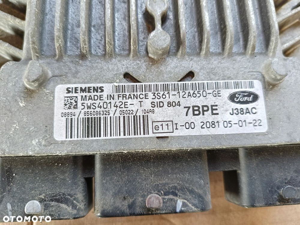 . Mazda 2 komputer sterownik silnika 1,4D automat 2002-07r Mazda II - 2