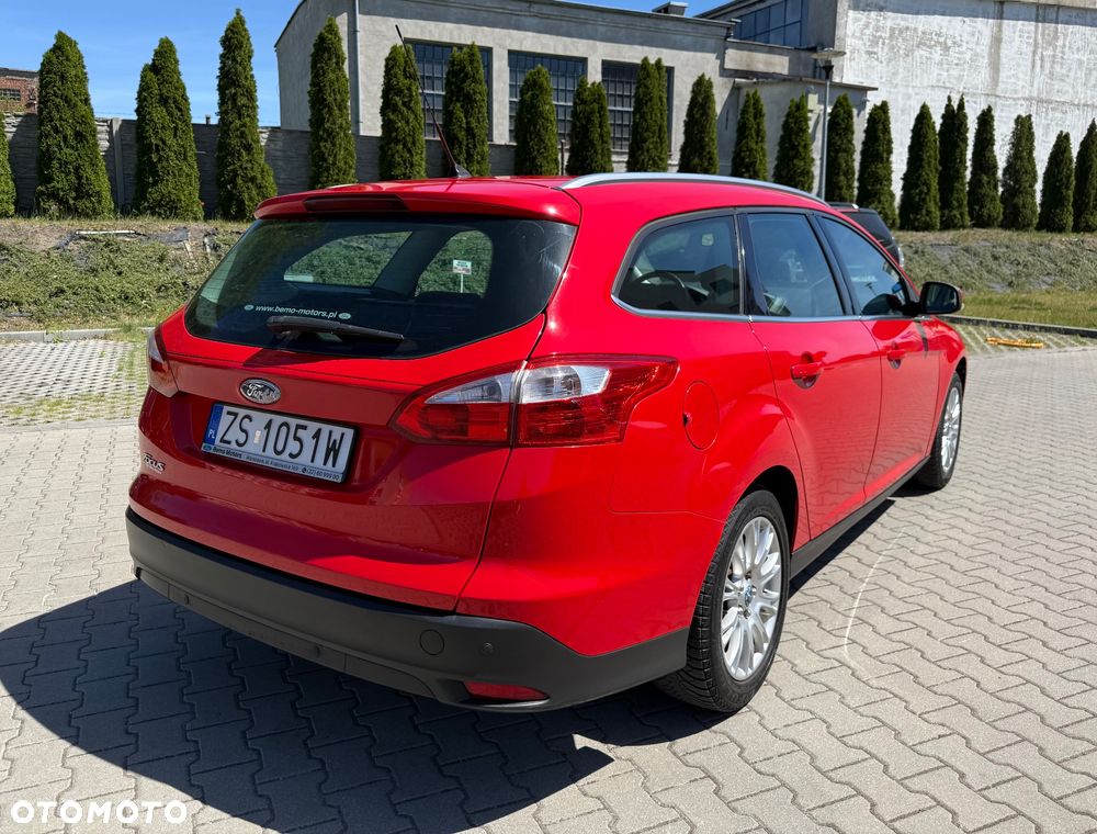 Ford Focus 1.6 Titanium - 11