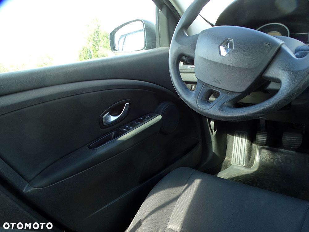 Renault Megane 1.6 16V Expression - 26