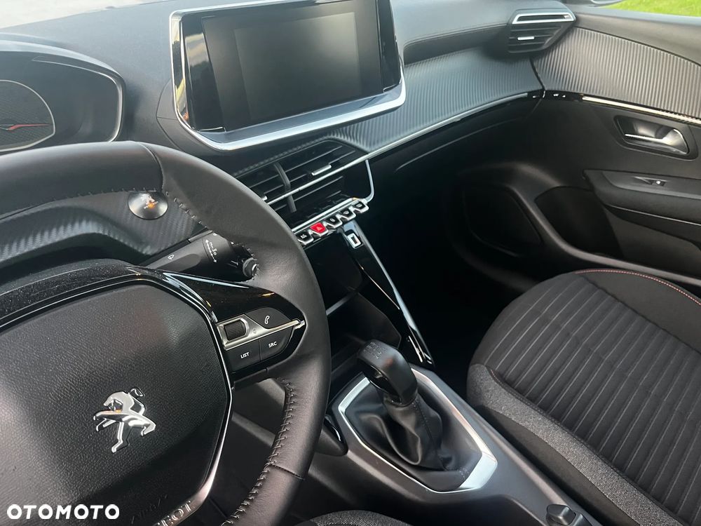 Peugeot 208 1.2 PureTech Style S&S - 14
