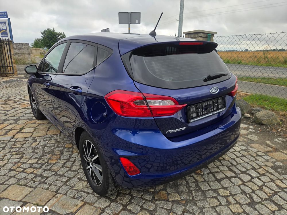 Ford Fiesta 1.0 EcoBoost S&S COOL&CONNECT - 2