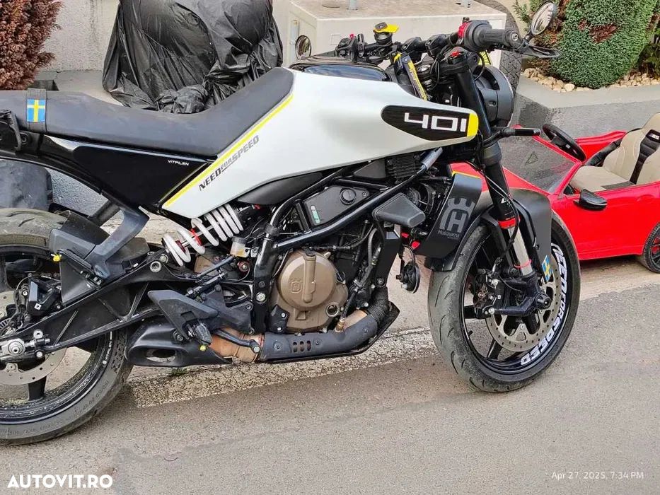 Husqvarna Vitpilen 401 - 3