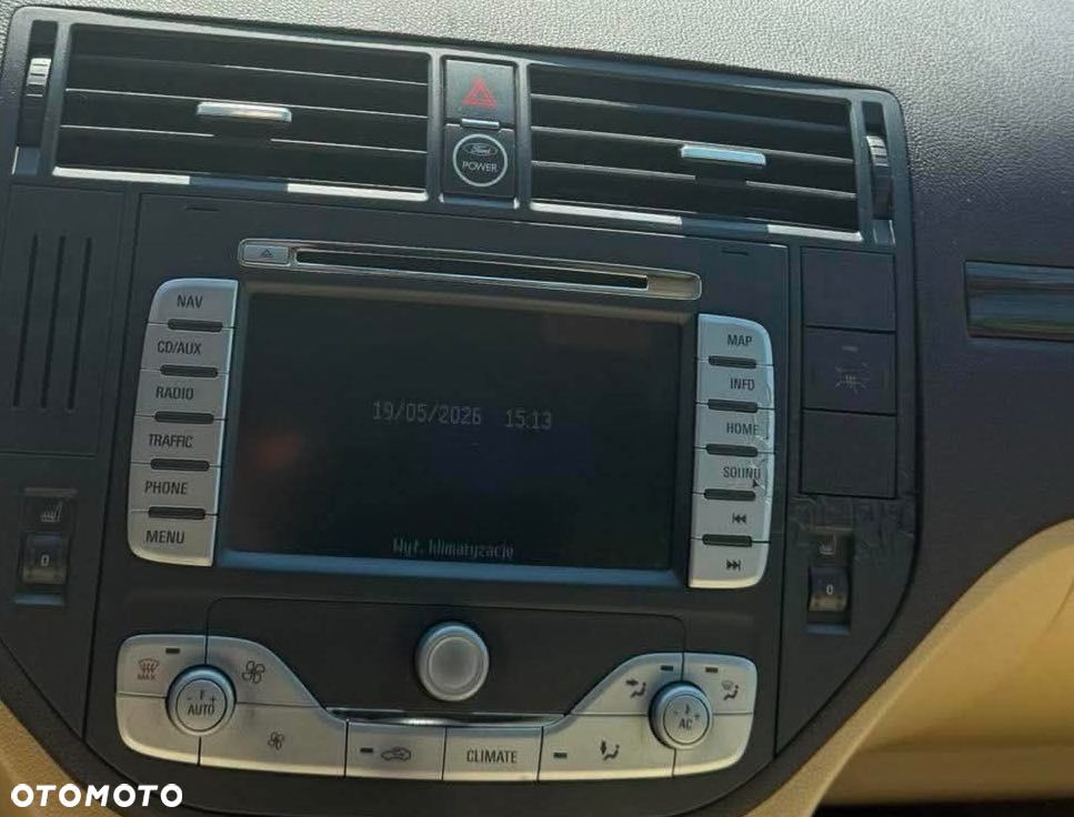 Ford C-MAX - 13