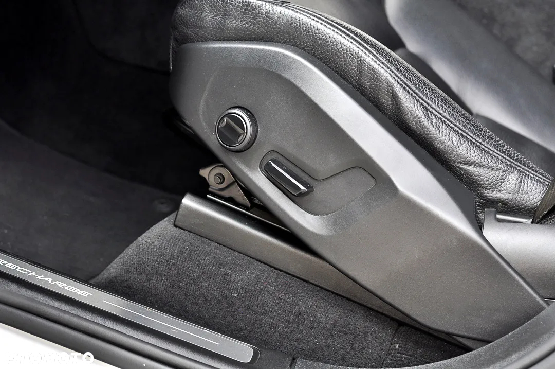 Volvo XC 90 T8 AWD Recharge Geartronic Inscription - 20