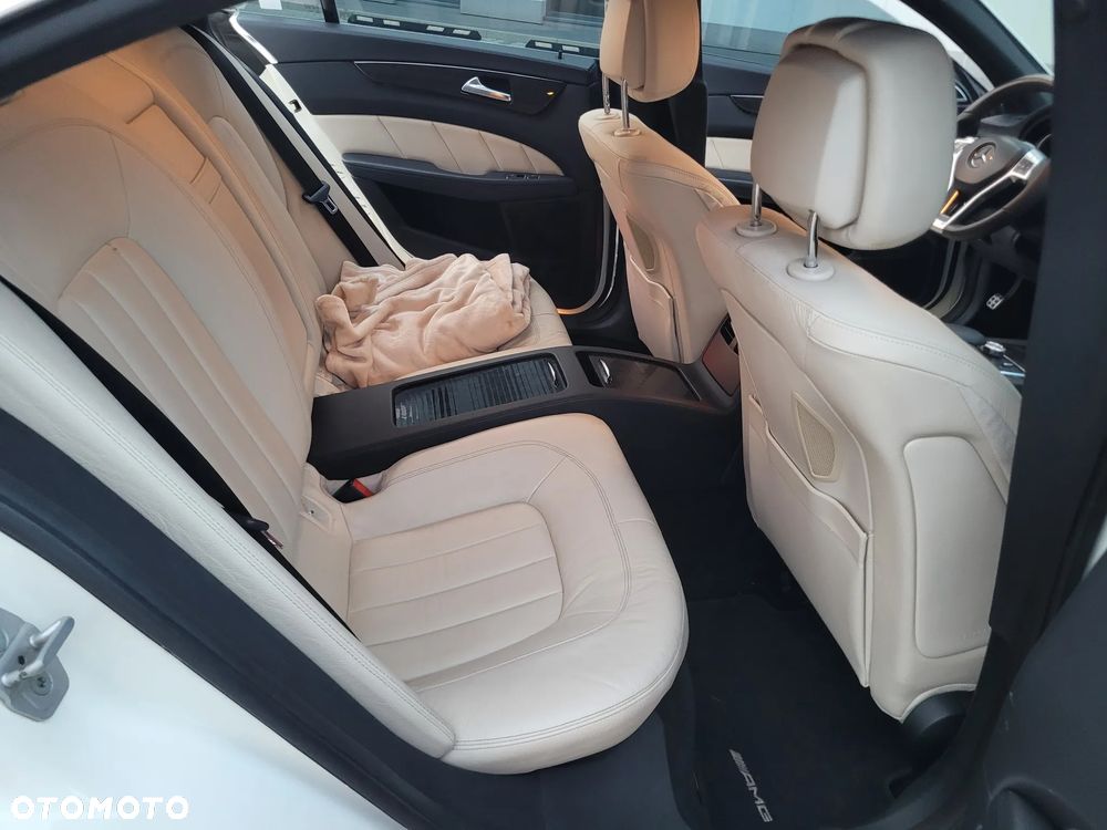 Mercedes-Benz CLS 350 CDI BlueEff - 16