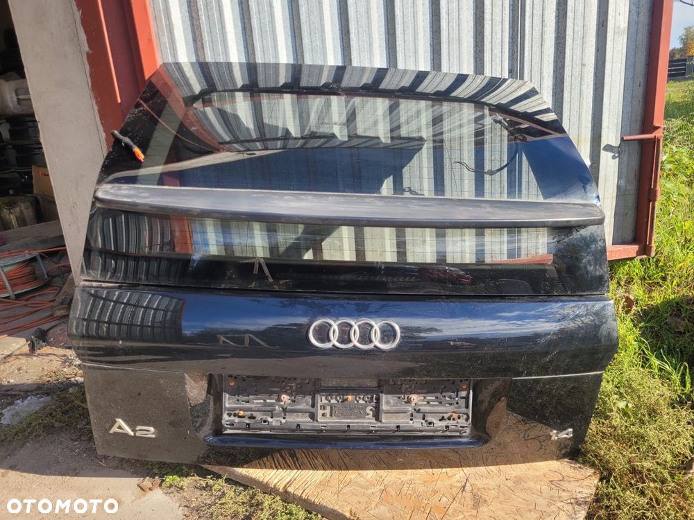 klapa tył audi A2 - 1