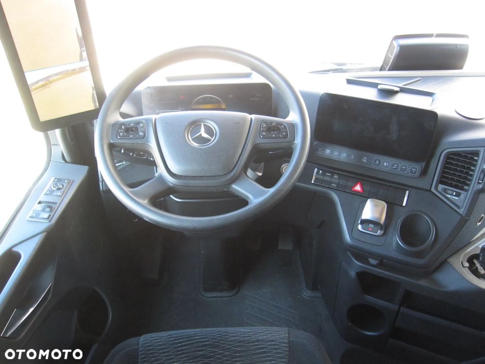 Mercedes-Benz Actros 1845 LS - 5