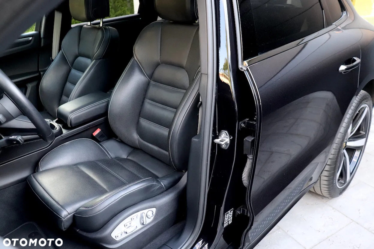 Porsche Macan - 12