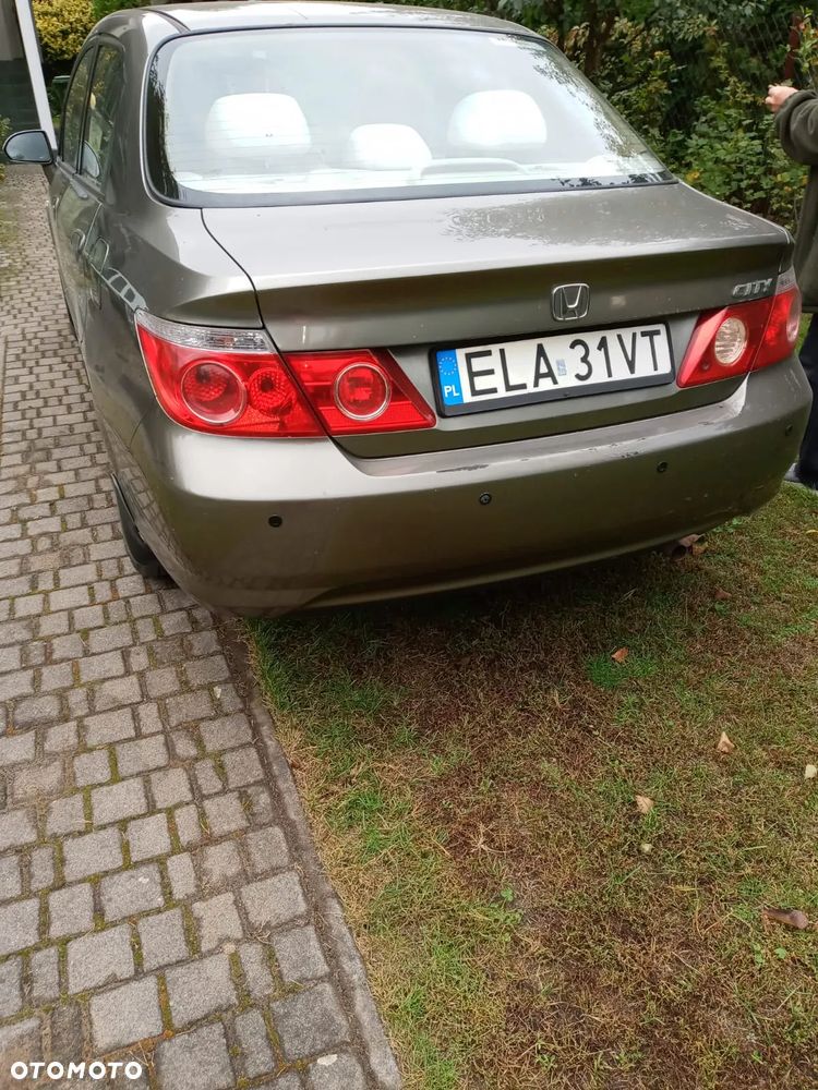 Honda City 1.4 Comfort - 3