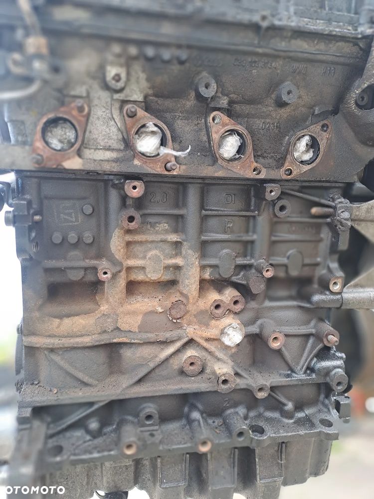 Volkswagen Passat B6 2.0 TDi 170KM silnik bez osprzętu kod BMR CBBB - 7