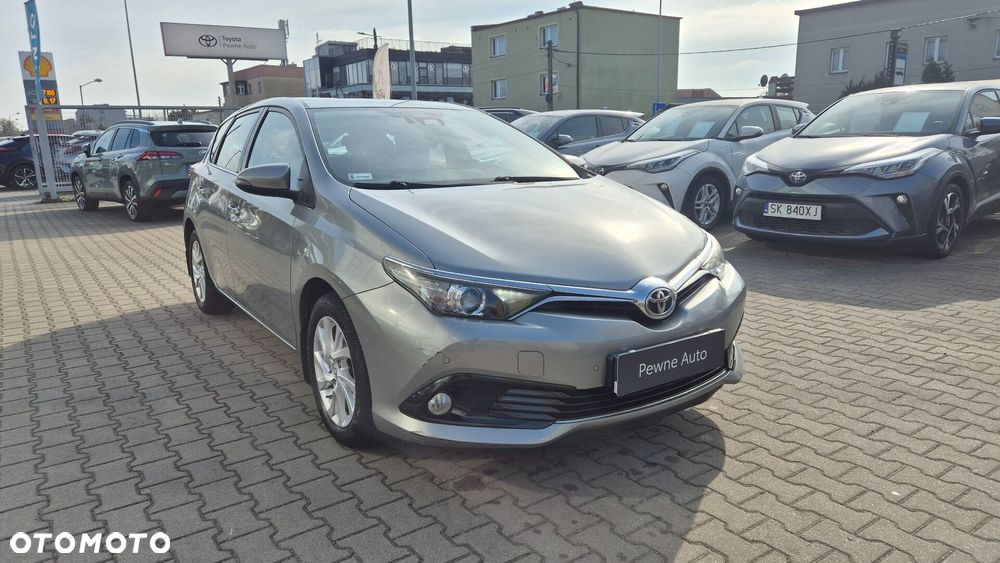 Toyota Auris - 20