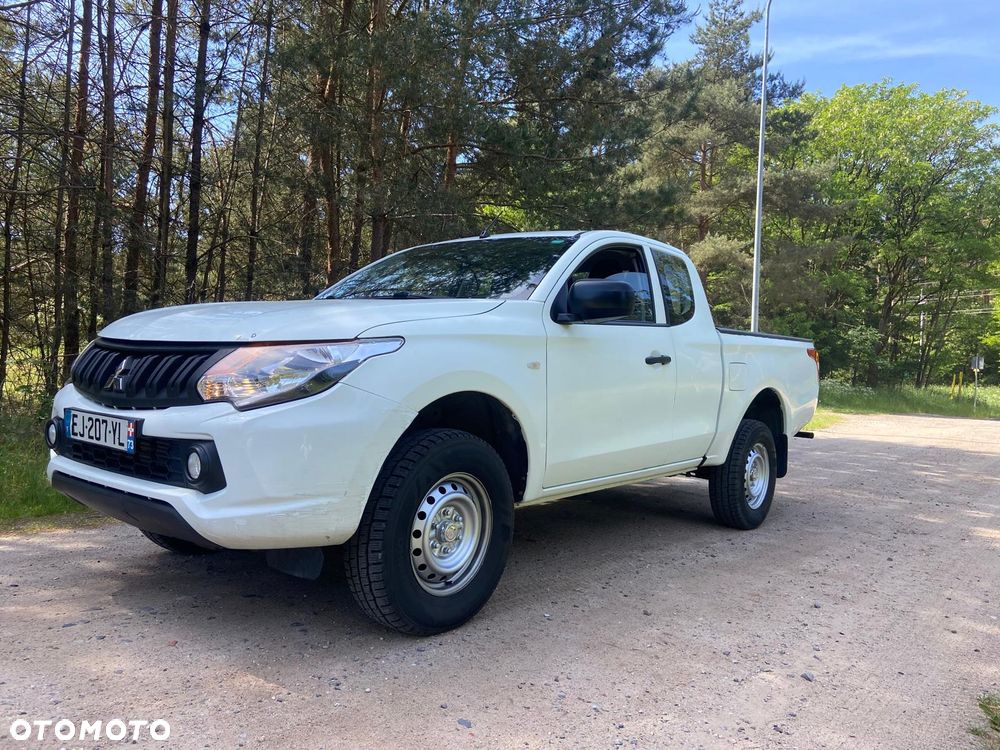 Mitsubishi L200 Pick Up 4x4 S&S Double Cab Basis - 2