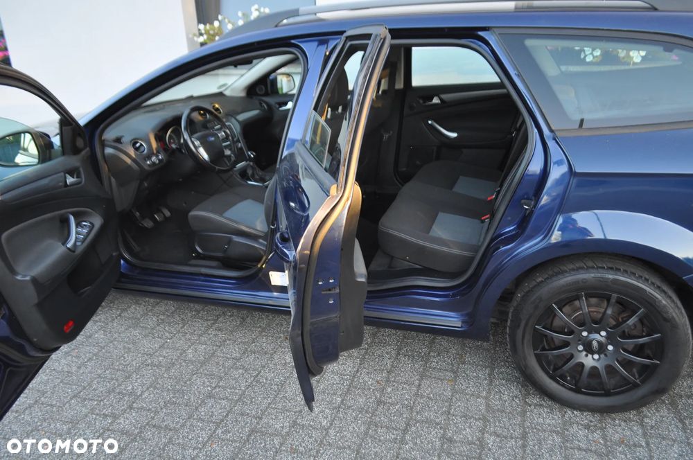 Ford Mondeo 2.0 Titanium - 15