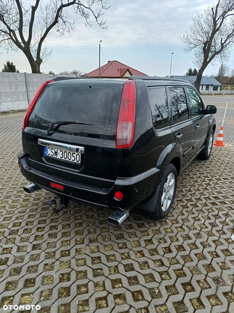 Nissan X-Trail ver-2-5-4x4-columbia - 27