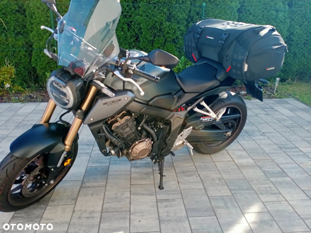 Honda CB - 9