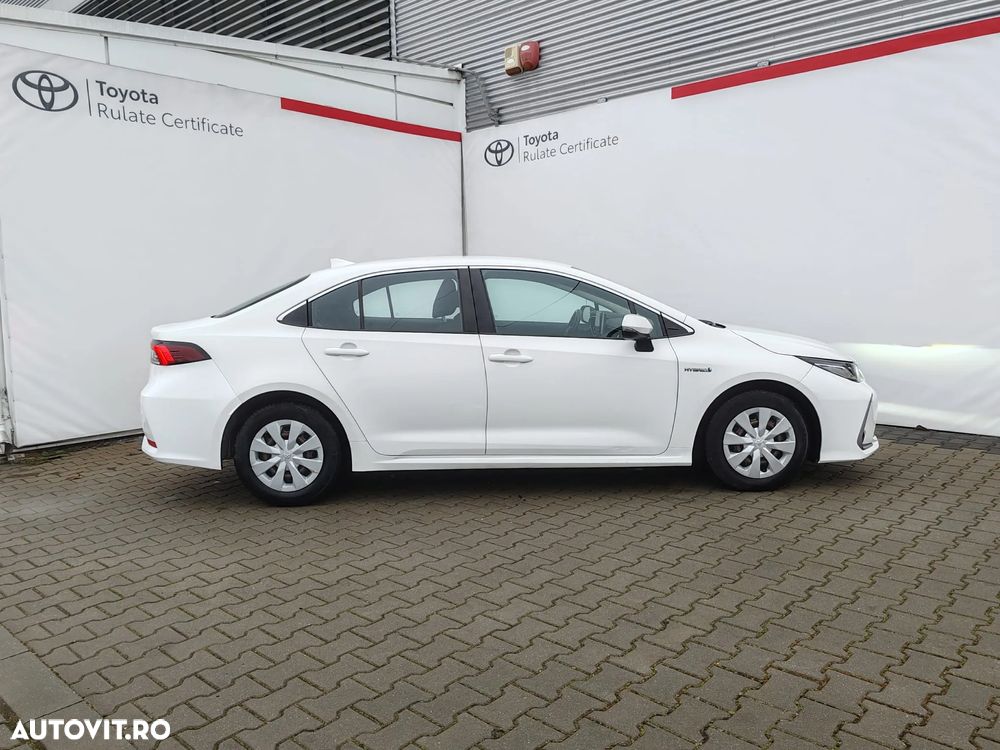 Toyota Corolla 1.8 HSD Business - 3