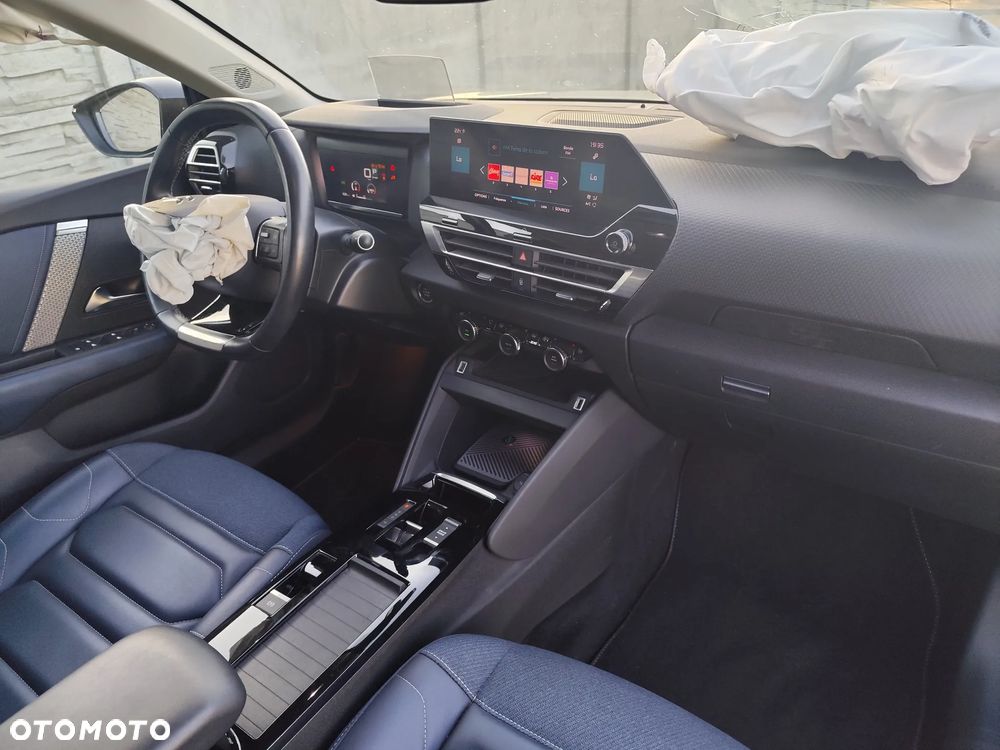 Citroën C4 PureTech 130 Stop&Start EAT8 MAX - 23