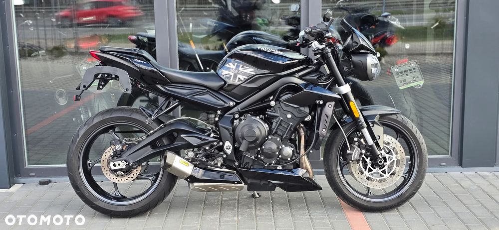 Triumph Street Triple - 2