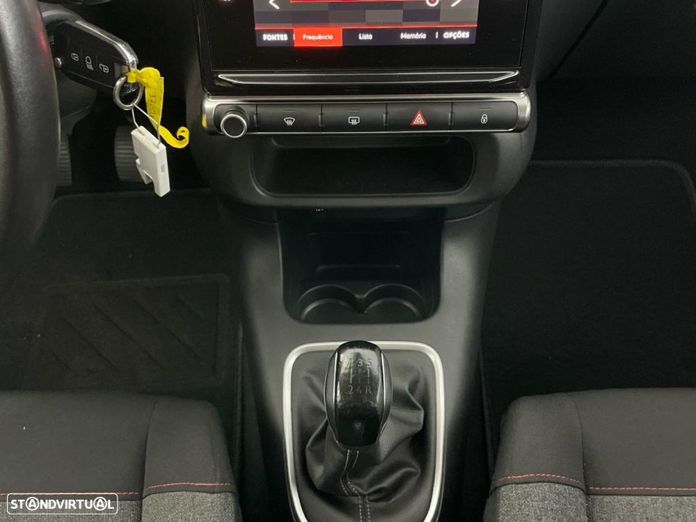 Citroën C3 1.2 PureTech Shine - 16