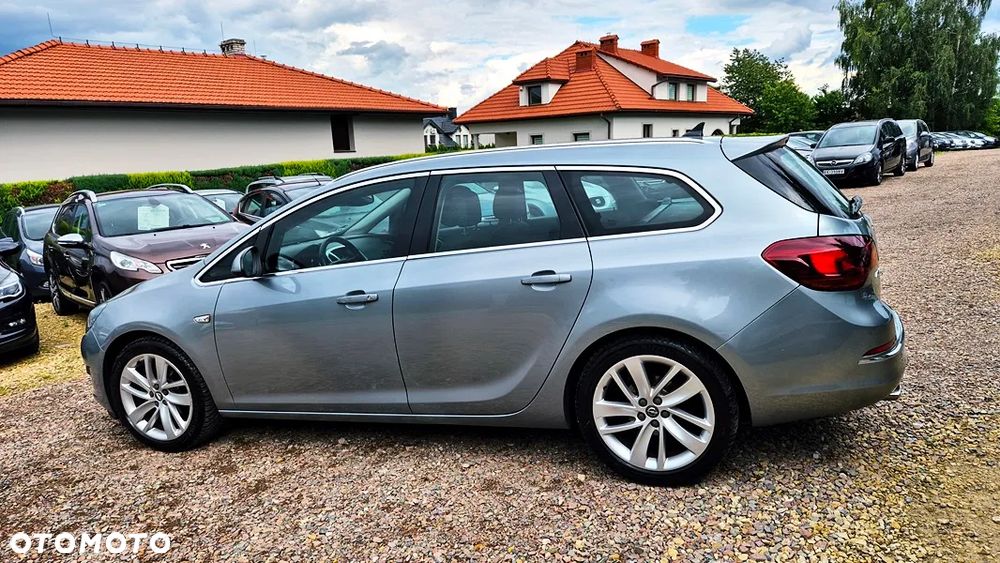 Opel Astra 1.4 T Cosmo - 18