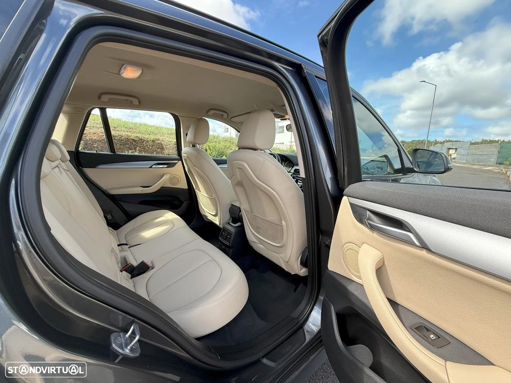 BMW X1 16 d sDrive Line Sport - 9