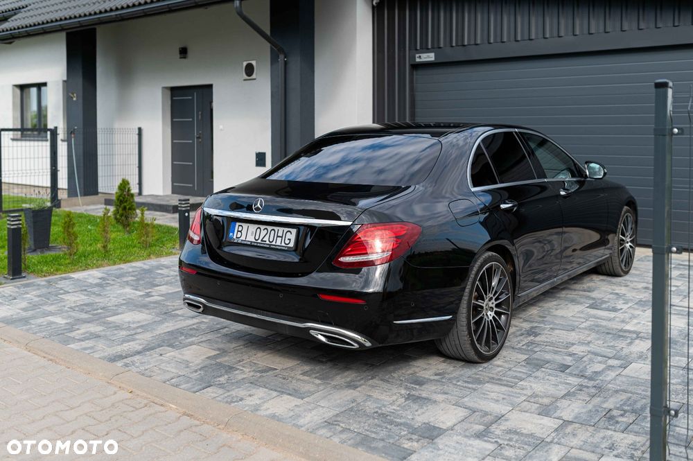 Mercedes-Benz Klasa E 220 d 9G-TRONIC - 11