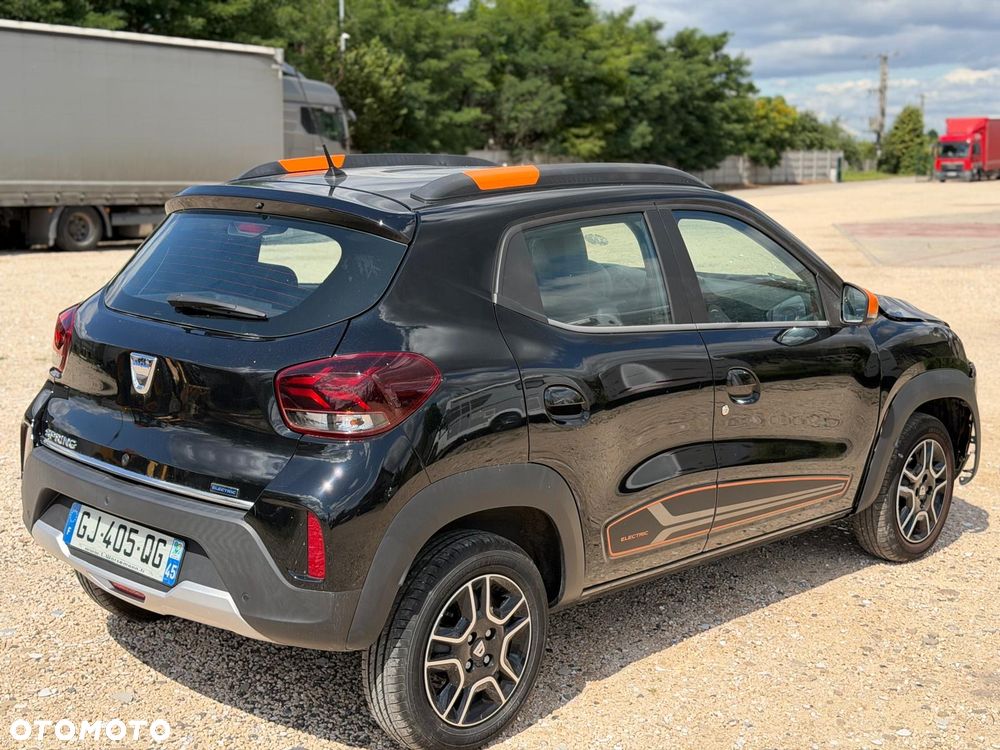 Dacia Spring - 5