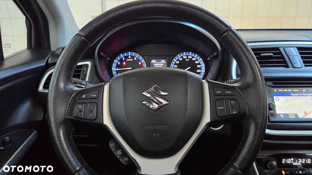 Suzuki SX4 S-Cross 1.6 Premium - 15