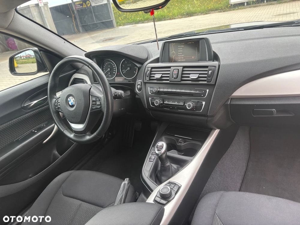 BMW Seria 2 218d Coupe - 12