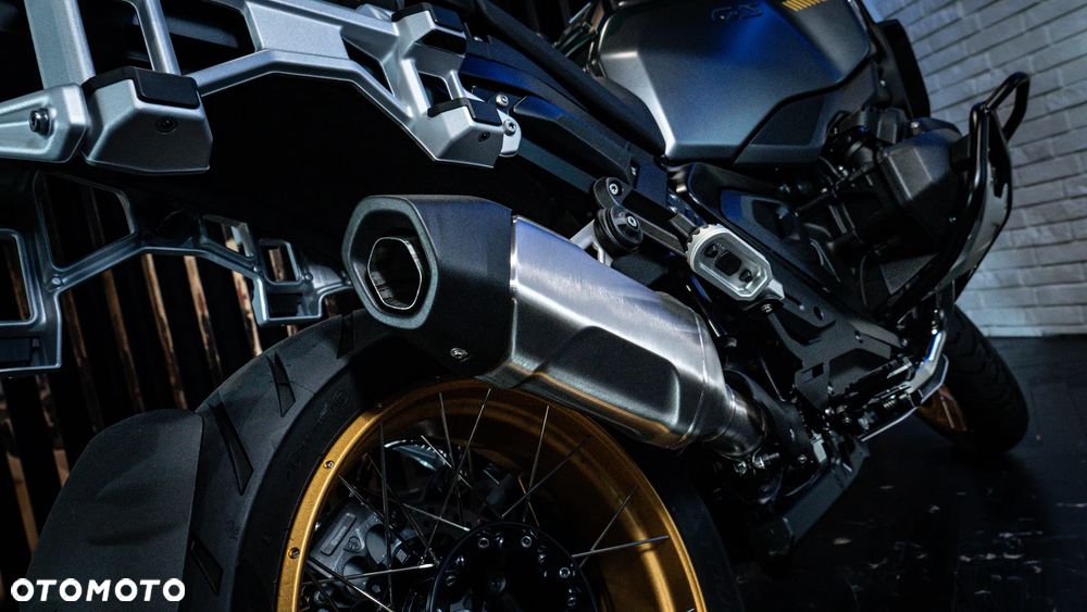 BMW R - 7