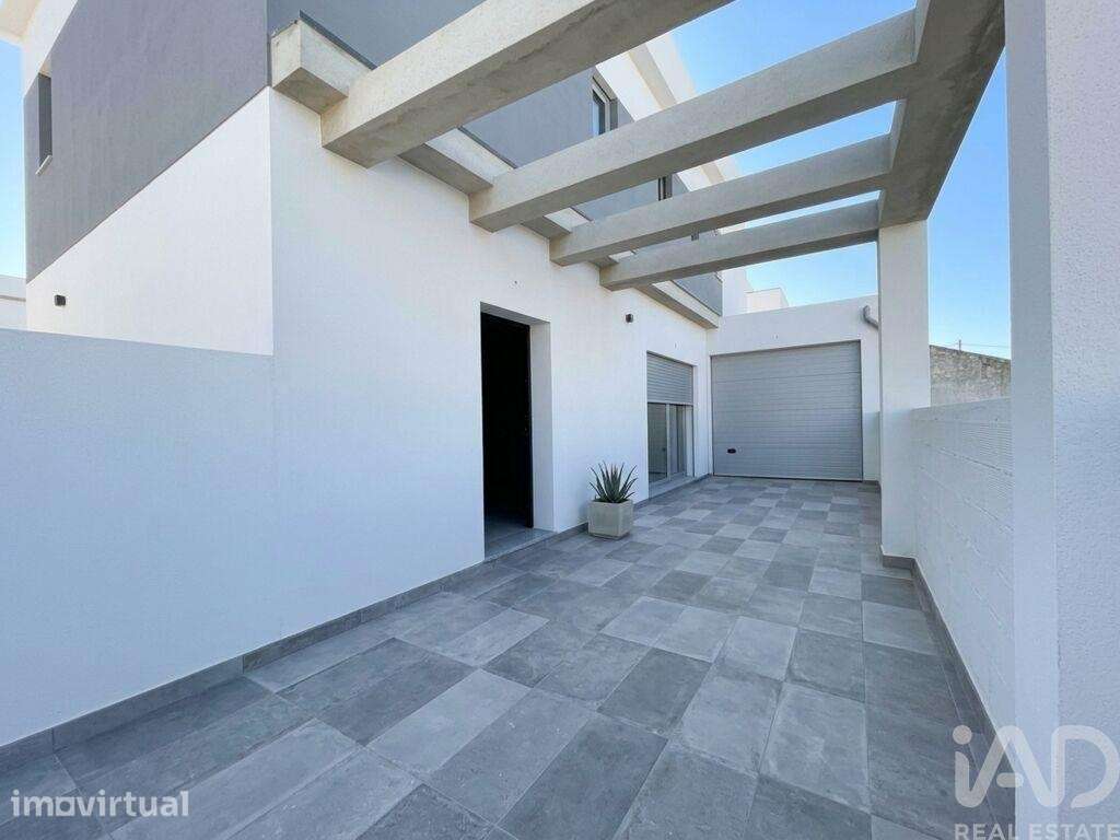 Casa T4 em Fernão Ferro de 152,00 m2 - Grande imagem: 5/12