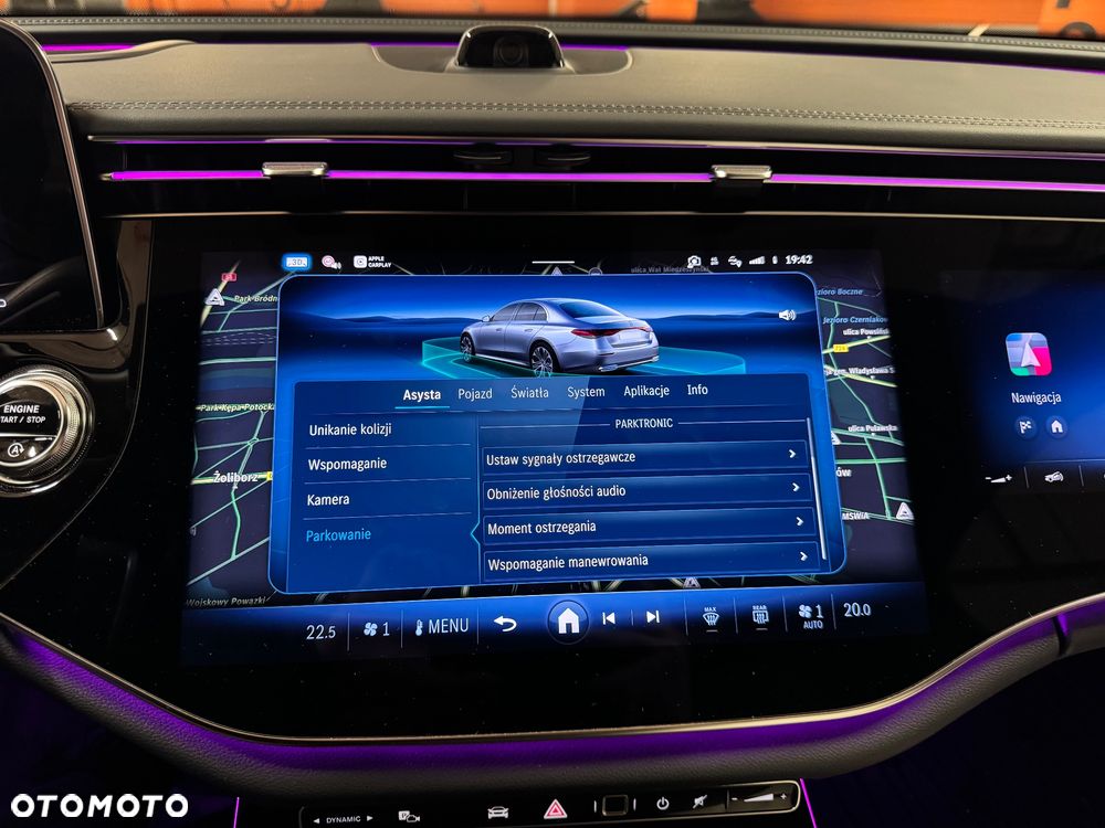 Mercedes-Benz Klasa E 220 d mHEV 4-Matic AMG 9G-Tronic - 29