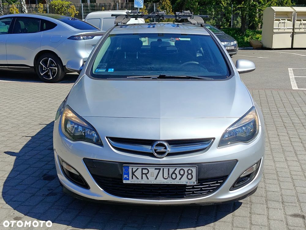 Opel Astra 1.6 Sport - 35