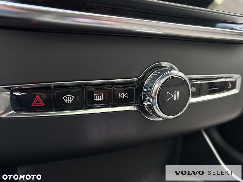 Volvo XC 90 - 28