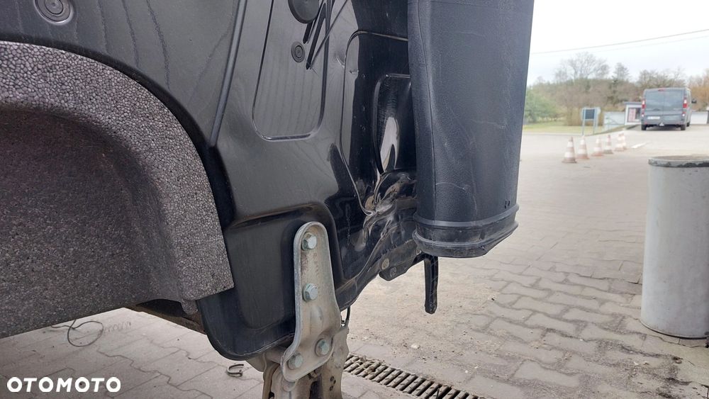MERCEDES AROCS ACTROS MP4 KABINA STREAM SPACE WĄSKA 2,30 - 6
