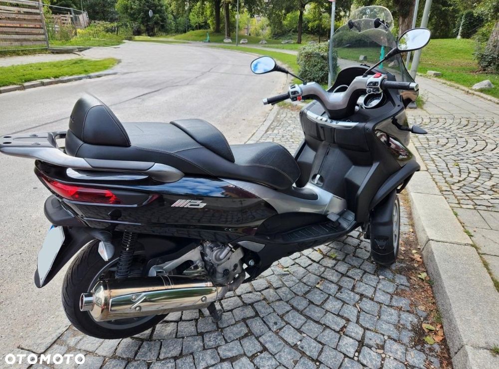 Piaggio MP-3 - 2