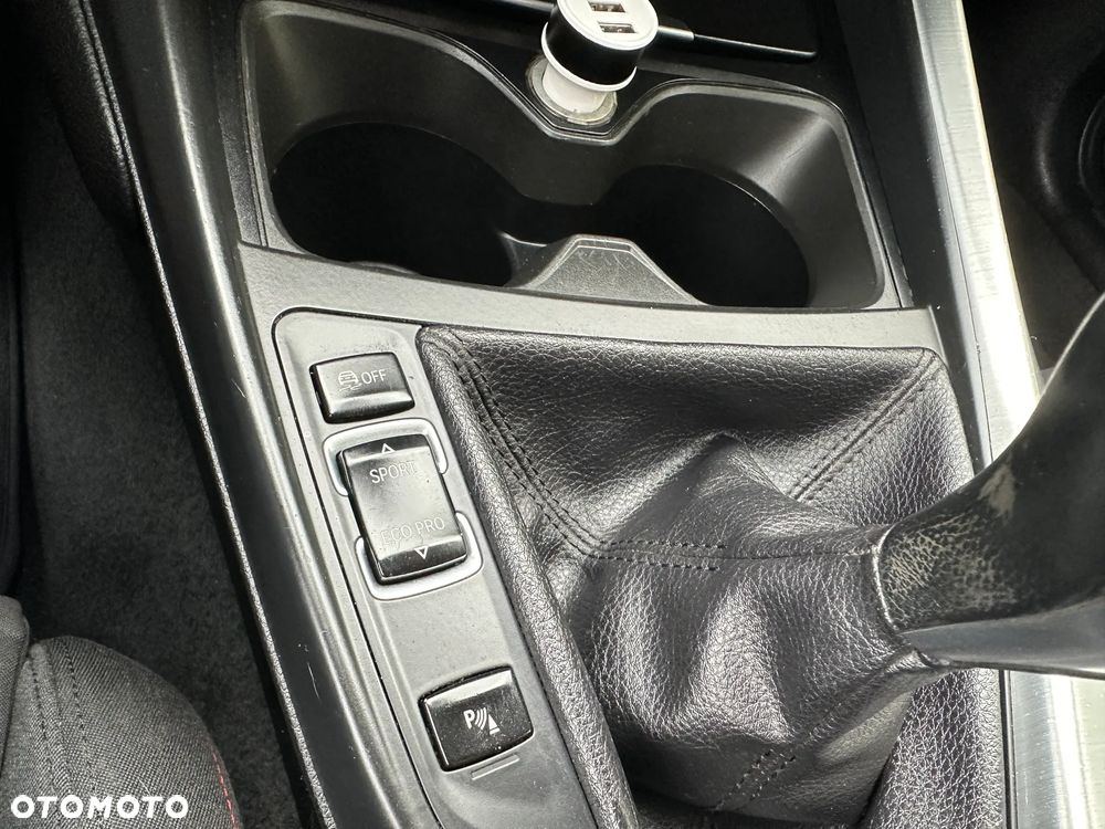 BMW Seria 1 116d DPF - 26