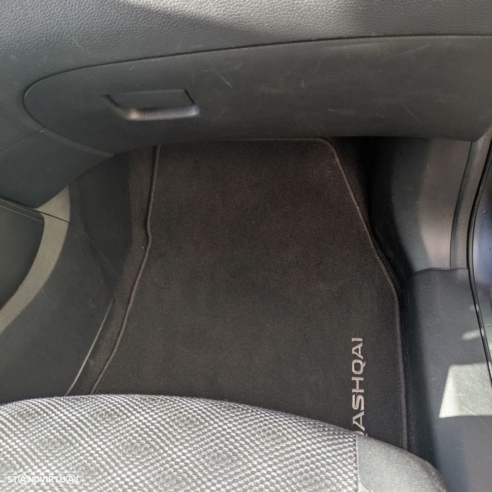 Nissan Qashqai 1.5 dCi N-Connecta - 8