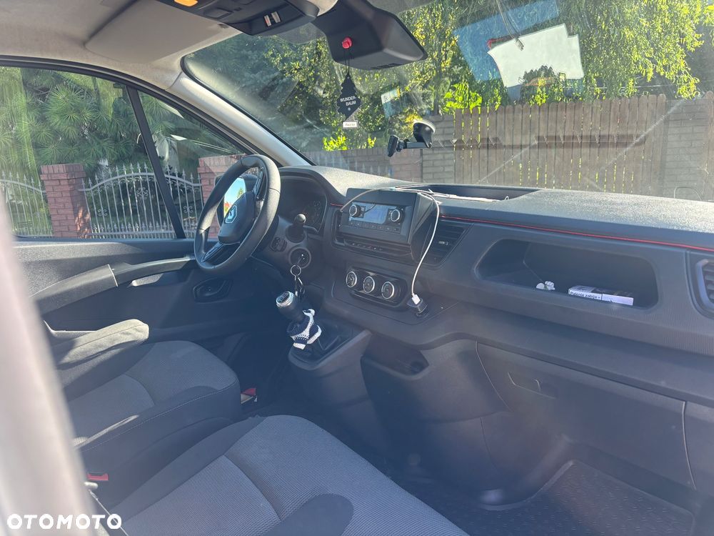 Renault TRAFIC - 8