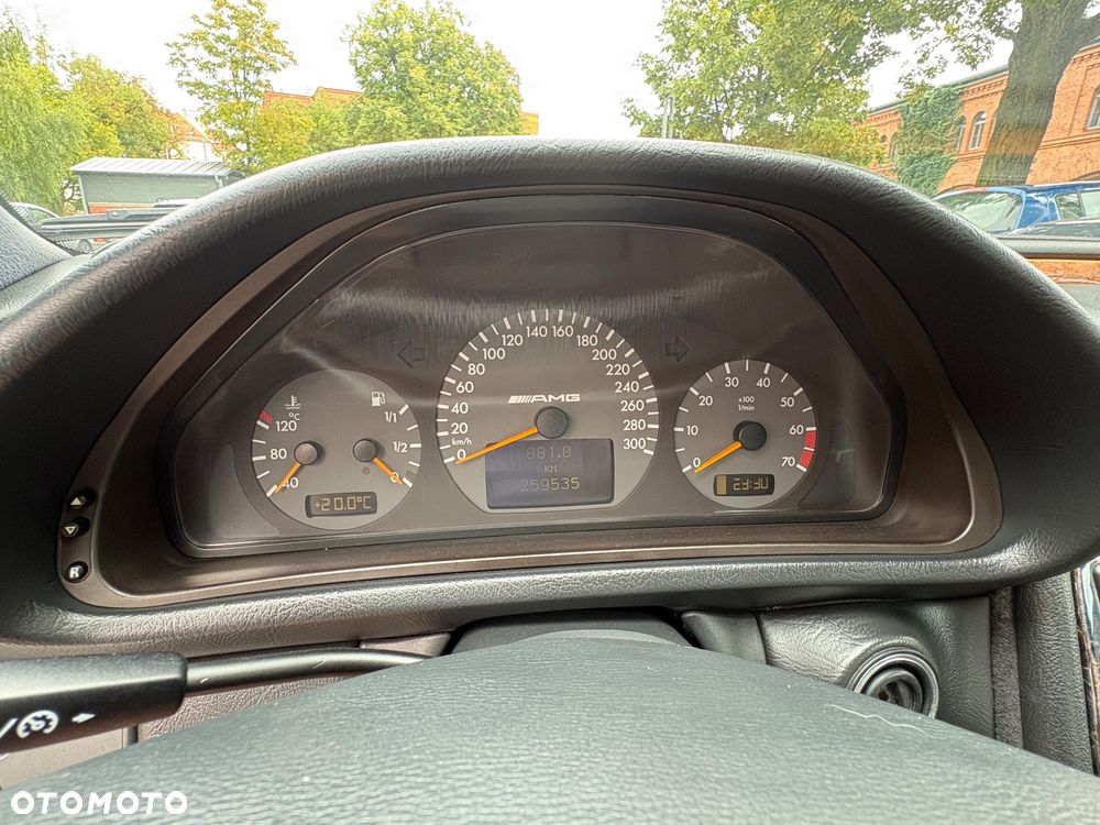 Mercedes-Benz Inny - 11