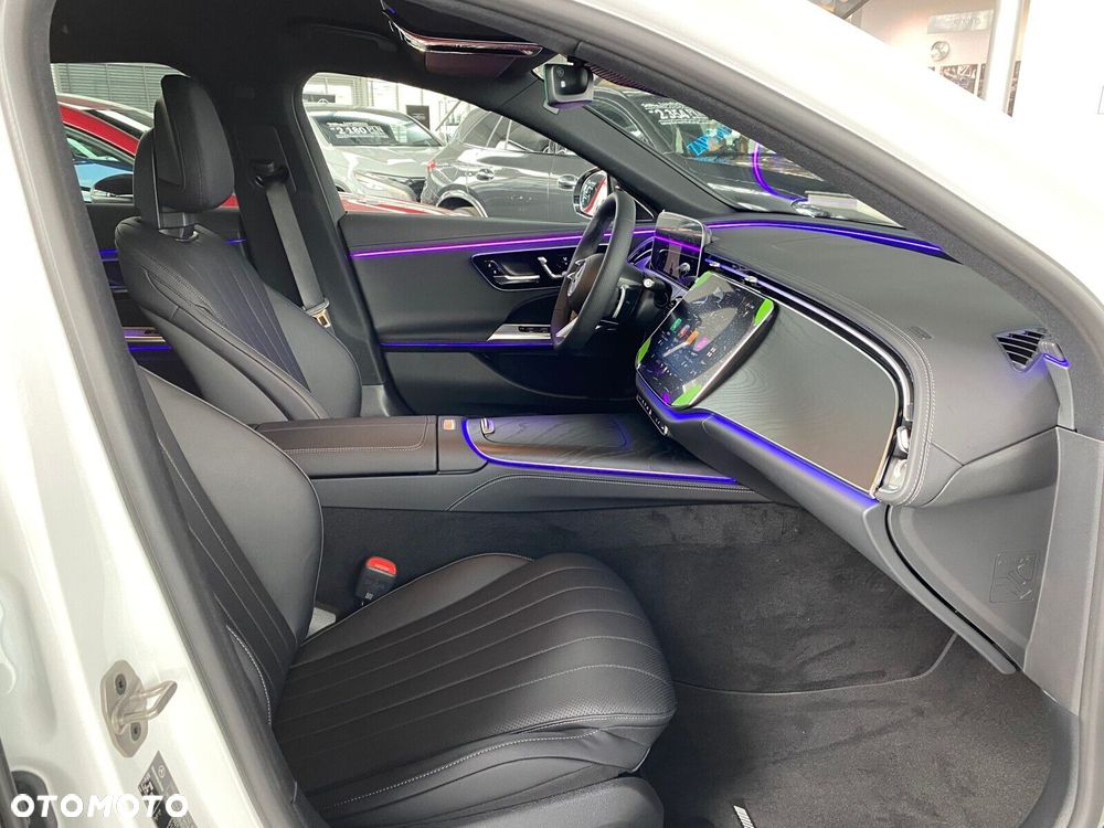 Mercedes-Benz Klasa E - 18