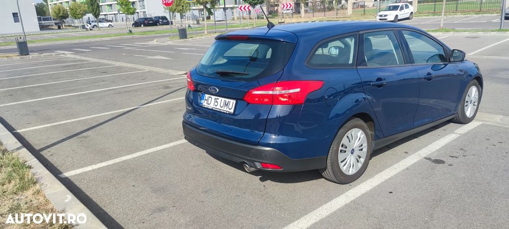 Ford Focus - 4