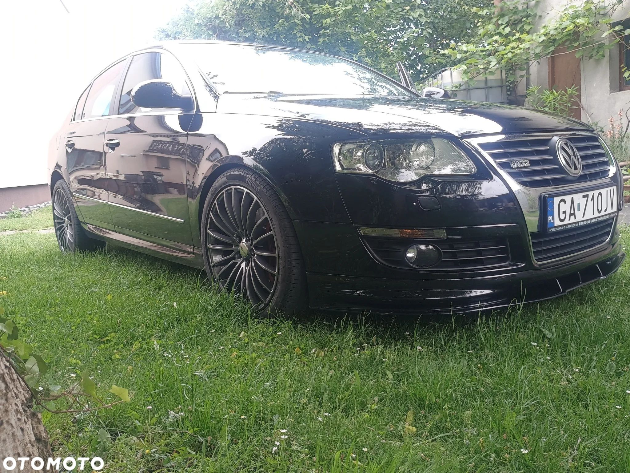 Volkswagen Passat 3.2 V6 FSI 4Mot Comfortline DSG - 1