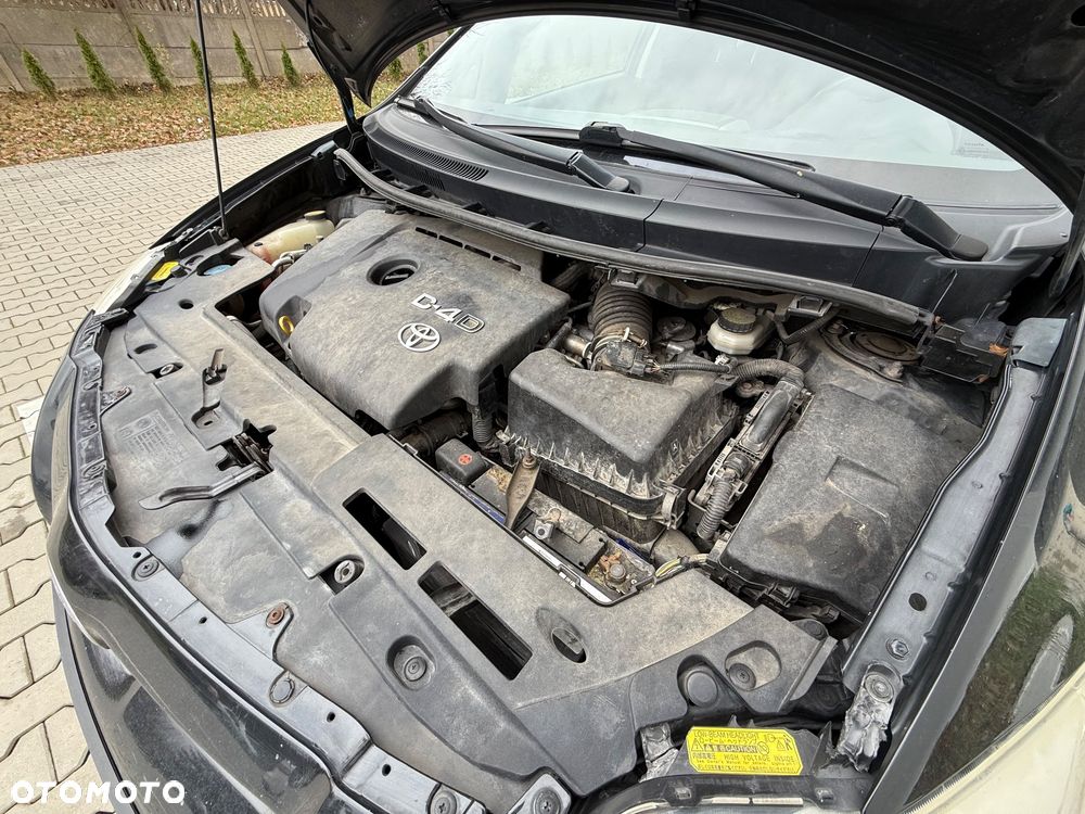 Toyota Auris 2.0 D-4D Luna - 14