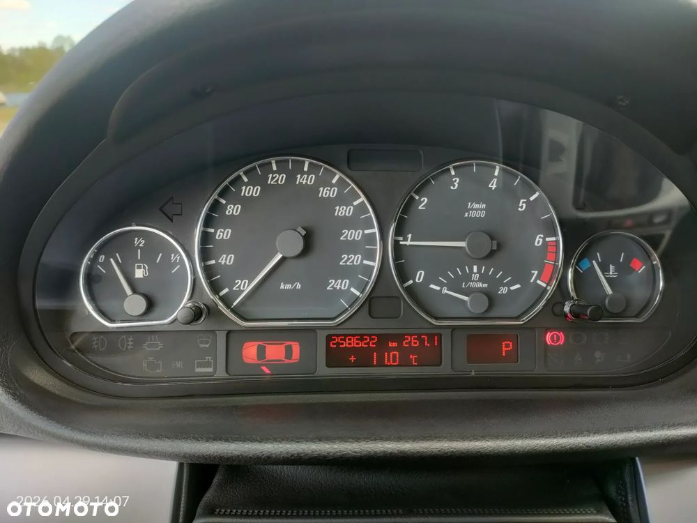 BMW Seria 3 - 8