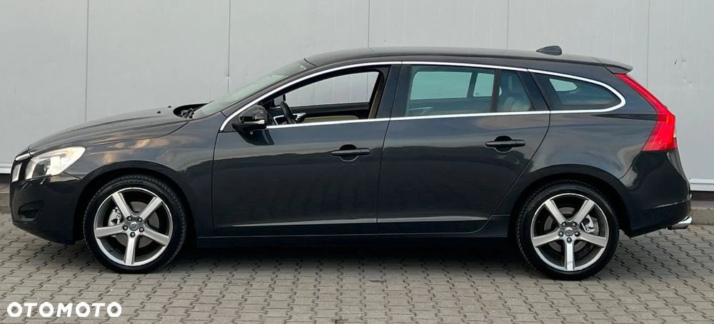 Volvo V60 - 2