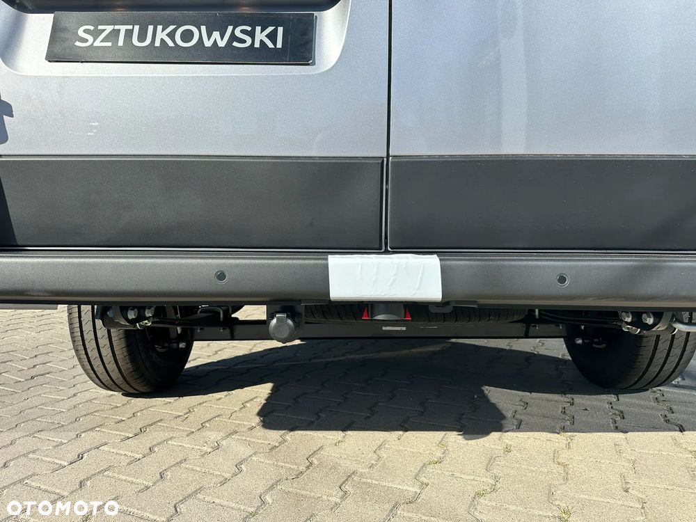 Peugeot Boxer Furgon L2H2 3.5T Heavy Diesel 2.2 180 KM Automat - 17